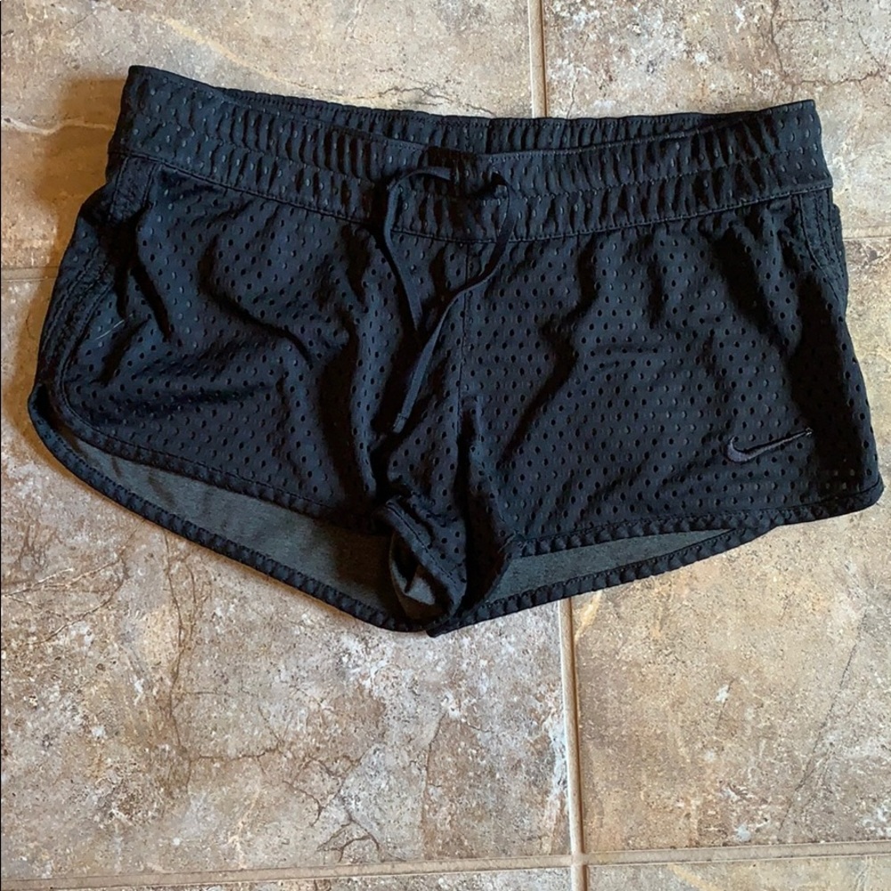 Black Nike Mesh Workout shorts S